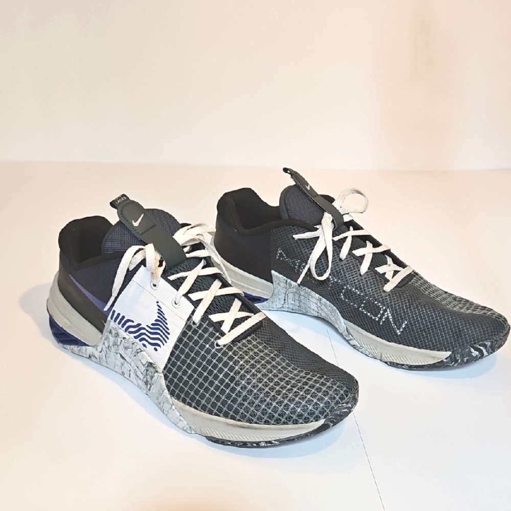 Nike Metcon 8 Gray White Royal Blue Athletic Shoes Mens 13 Lock Laces React EUC
